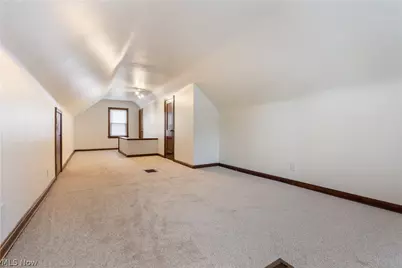 128 Woolf Avenue, Akron, OH 44312 - Photo 21