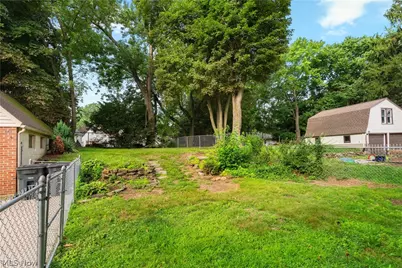 128 Woolf Avenue, Akron, OH 44312 - Photo 3