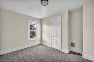 8110 Melrose Avenue, Loveland, OH 44103 - Photo 35