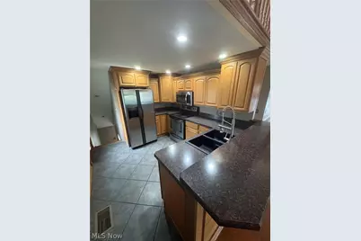 8177 S Cleveland Massillon Road #33, Clinton, OH 44216 - Photo 13