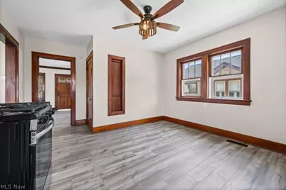 903 W 19th Street, Lorain, OH 44052 - Photo 13