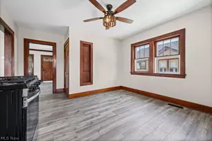 903 W 19th St, Lorain, OH 44052 - Photo 13