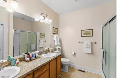 847 Heron Lakes Circle, Cuyahoga Falls, OH 44223 - Photo 29
