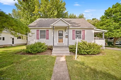 687 Elyria Avenue, Amherst, OH 44001 - Photo 1