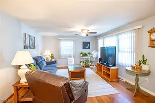 10191 Dupont Dr, Columbia Station, OH 44028 - Photo 5
