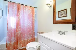 10191 Dupont Dr, Columbia Station, OH 44028 - Photo 21