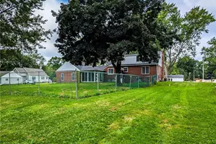 6328 Roselawn Ave, Ravenna, OH 44266 - Photo 35