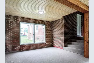 6328 Roselawn Avenue, Ravenna, OH 44266 - Photo 29