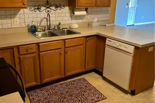 1313 Wynridge Ave, Louisville, OH 44641 - Photo 9