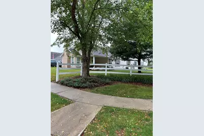 1313 Wynridge Avenue, Louisville, OH 44641 - Photo 3
