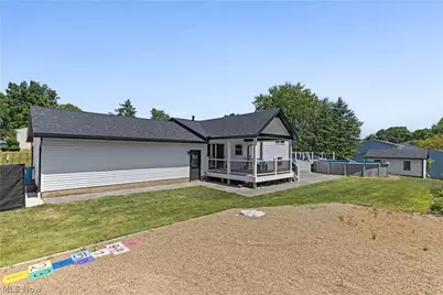 1524 Hightower Drive, Uniontown, OH 44685 - Photo 37