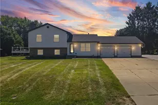1524 High Tower Dr, Uniontown, OH 44685 - Photo 1