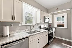 14521 Rainbow Ave, Loveland, OH 44111 - Photo 11
