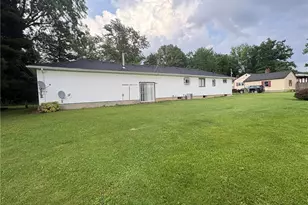 14582 Gore Orphanage Rd, Wakeman, OH 44889 - Photo 7