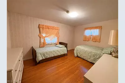 14582 Gore Orphanage Road, Wakeman, OH 44889 - Photo 9