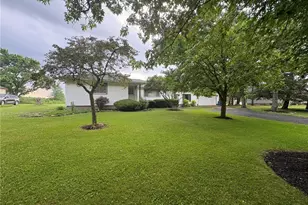 14582 Gore Orphanage Rd, Wakeman, OH 44889 - Photo 5