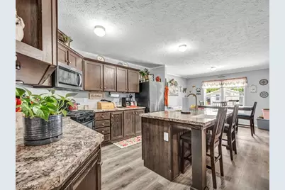 381 Westwoods, Amherst, OH 44001 - Photo 15