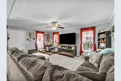 381 Westwoods, Amherst, OH 44001 - Photo 7