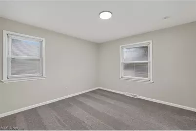 2711 7th Street, Cuyahoga Falls, OH 44221 - Photo 15