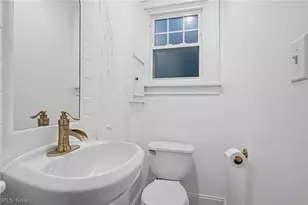 1258 Delia Ave, Akron, OH 44320 - Photo 15