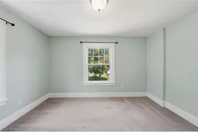 1258 Delia Avenue, Akron, OH 44320 - Photo 27