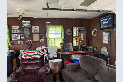 578 Sandusky Street, Conneaut, OH 44030 - Photo 3