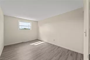 980 E 347th St, Eastlake, OH 44095 - Photo 19