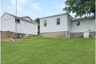 934 Buena Vista Blvd, Steubenville, OH 43952 - Photo 5