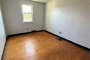 934 Buena Vista Blvd, Steubenville, OH 43952 - Photo 35