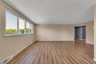 16100 Van Aken Blvd, Huber Heights, OH 44120 - Photo 11