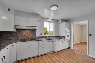 16100 Van Aken Blvd, Huber Heights, OH 44120 - Photo 7