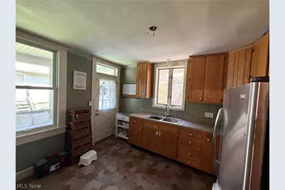 605 McKinnon Avenue, East Liverpool, OH 43920 - Photo 5