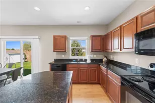 3819 Arcadia Cir, Willoughby, OH 44094 - Photo 7
