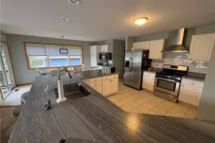1557 Lake Crest Dr, Roaming Shores, OH 44084 - Photo 7
