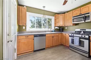 420 Cypress Ave, Akron, OH 44301 - Photo 15