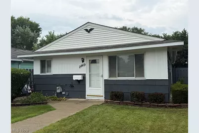 2849 25th Street NE, Canton, OH 44705 - Photo 1