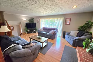 7095 Hoover Dr, Mentor, OH 44060 - Photo 11