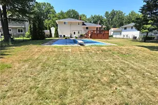 7095 Hoover Dr, Mentor, OH 44060 - Photo 29