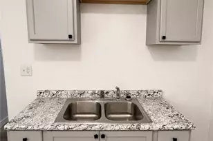 7201 Claasen Ave, Loveland, OH 44105 - Photo 5