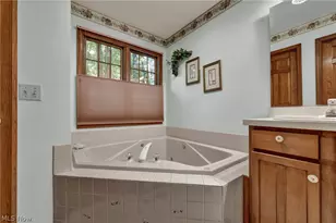 9716 N Avon Belden Rd, Grafton, OH 44044 - Photo 33