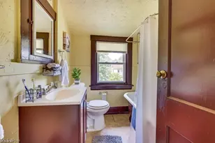 440 Ferndale Ave, Youngstown, OH 44511 - Photo 9