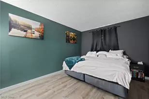 3902 Oxford Dr, Lorain, OH 44053 - Photo 19