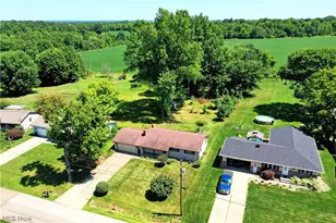 179 E Cir View Dr, New Middletown, OH 44442 - Photo 45
