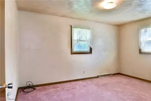 179 E Cir View Dr, New Middletown, OH 44442 - Photo 21
