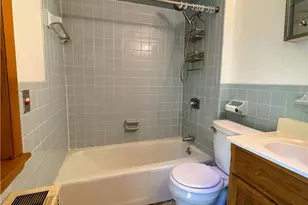 179 Jewett St, Akron, OH 44305 - Photo 9