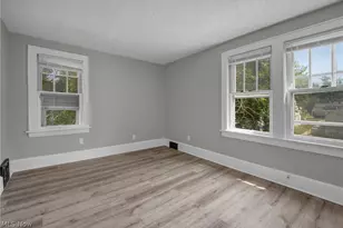 881 Valdes Ave, Akron, OH 44320 - Photo 13