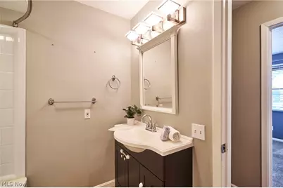 2808 Lynne Road, Green, OH 44312 - Photo 15