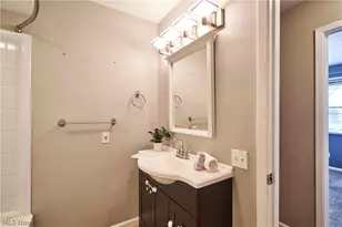 2808 Lynne Rd, Green, OH 44312 - Photo 15