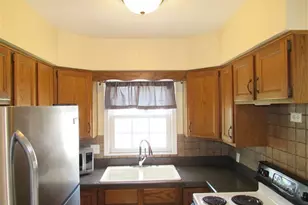 2461 23rd St, Cuyahoga Falls, OH 44223 - Photo 9