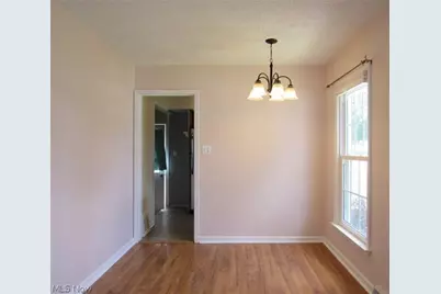 2461 23rd Street, Cuyahoga Falls, OH 44223 - Photo 7
